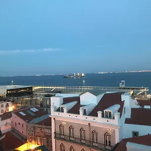 Alfama Lisbona